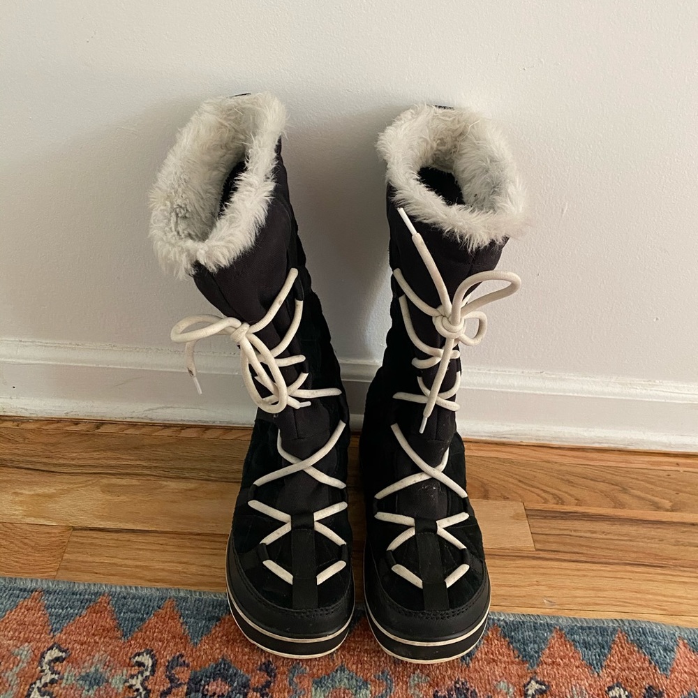 ♦️Used Sorel Boots